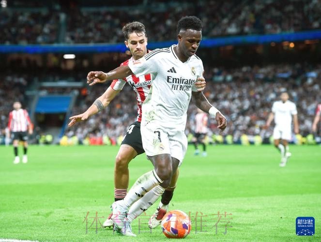 西甲主席怼齐祖:劝皇马别冒雪飞行 踢得差别扔锅 西甲主席怼齐祖:劝皇马别冒雪飞行 踢得差别扔锅